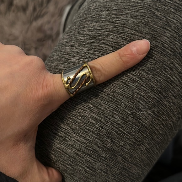 Free People Jewelry - Sizable silver ring, bohemian style!! Bought from free people a few years ago!